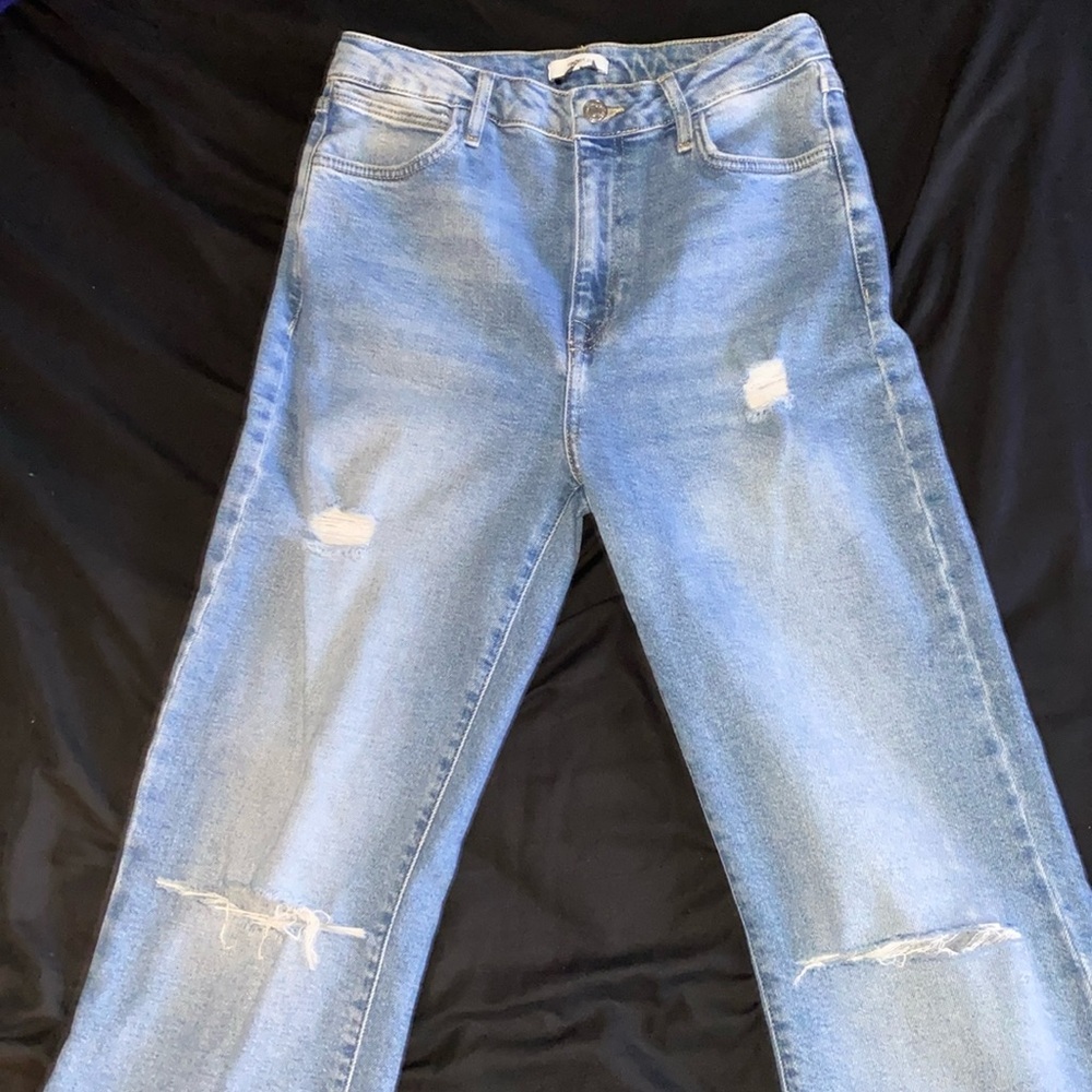 FOREVER 21 JEANS
